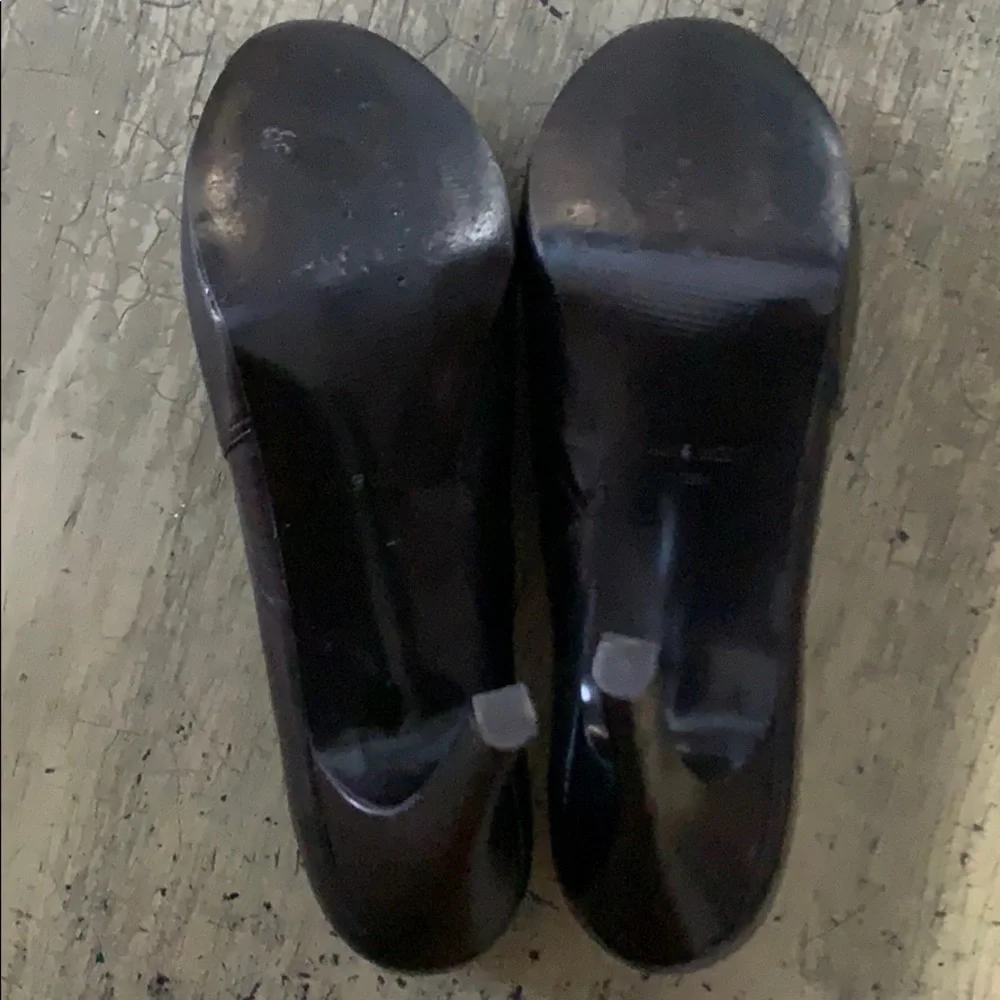 Nine WEST Verena Black Leather Heels